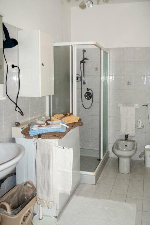 Casa Del Sole Appartamento N° 2 White And Gold Room Gavardo Exterior photo