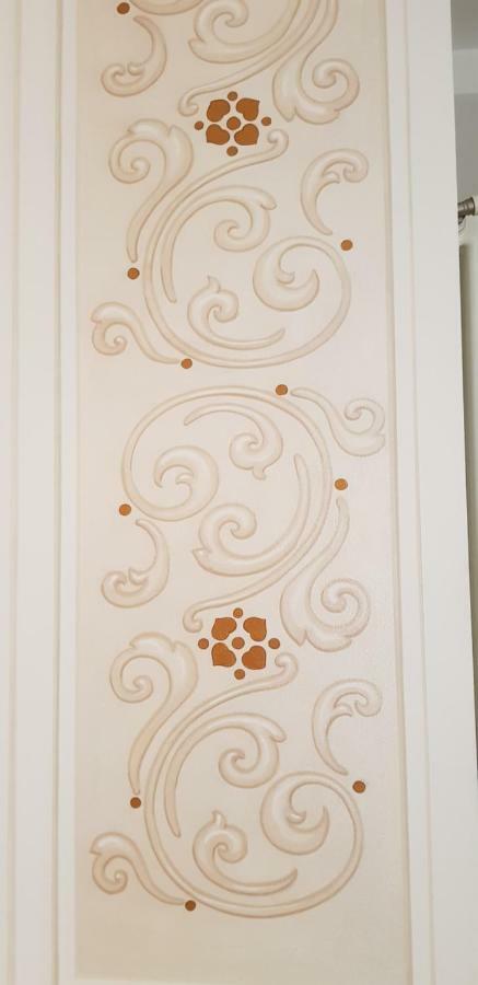 Casa Del Sole Appartamento N° 2 White And Gold Room Gavardo Exterior photo